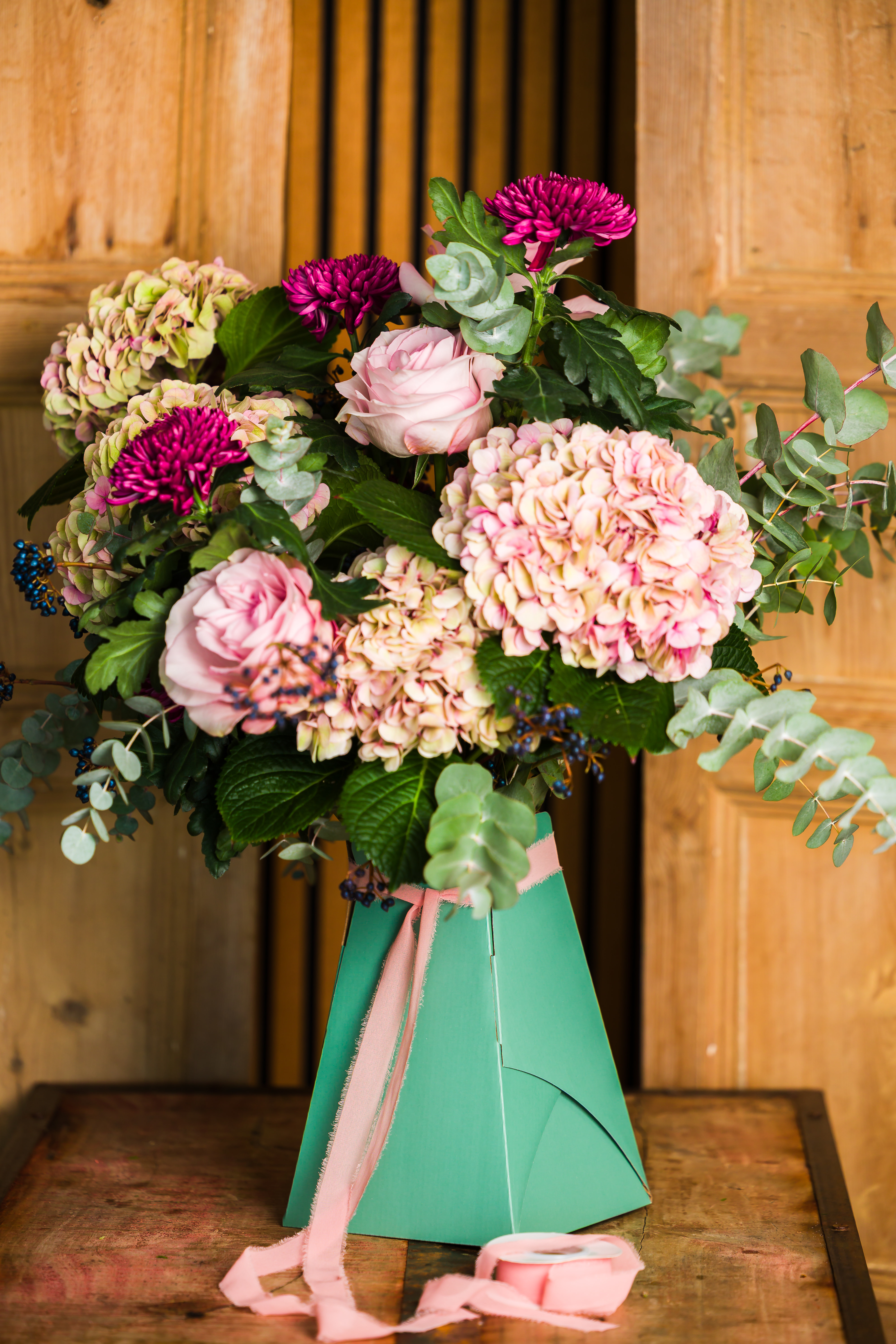 Large Bouquet Box Sage Green + Blush Pink Chffon