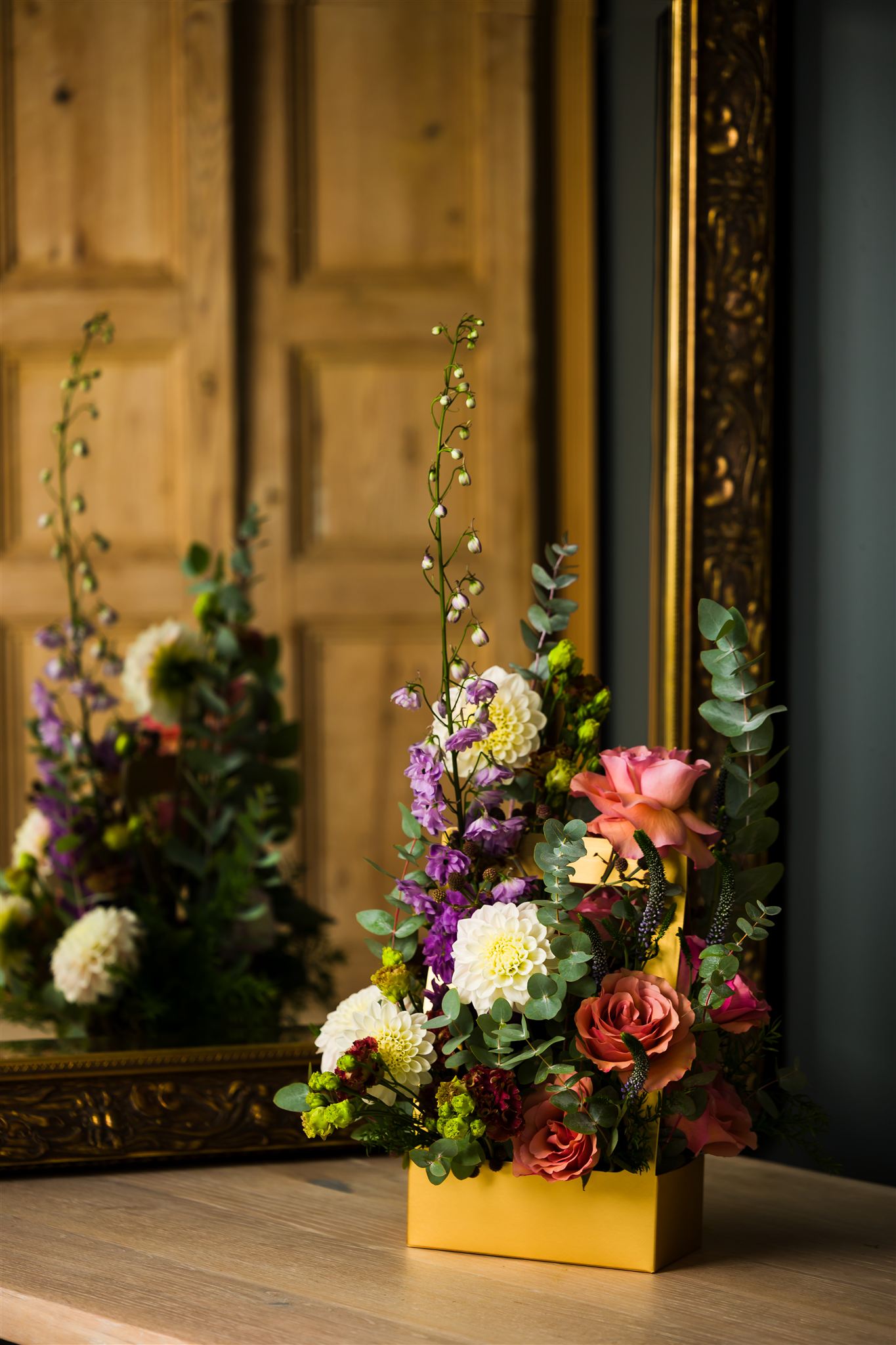 Arrangement box Gold