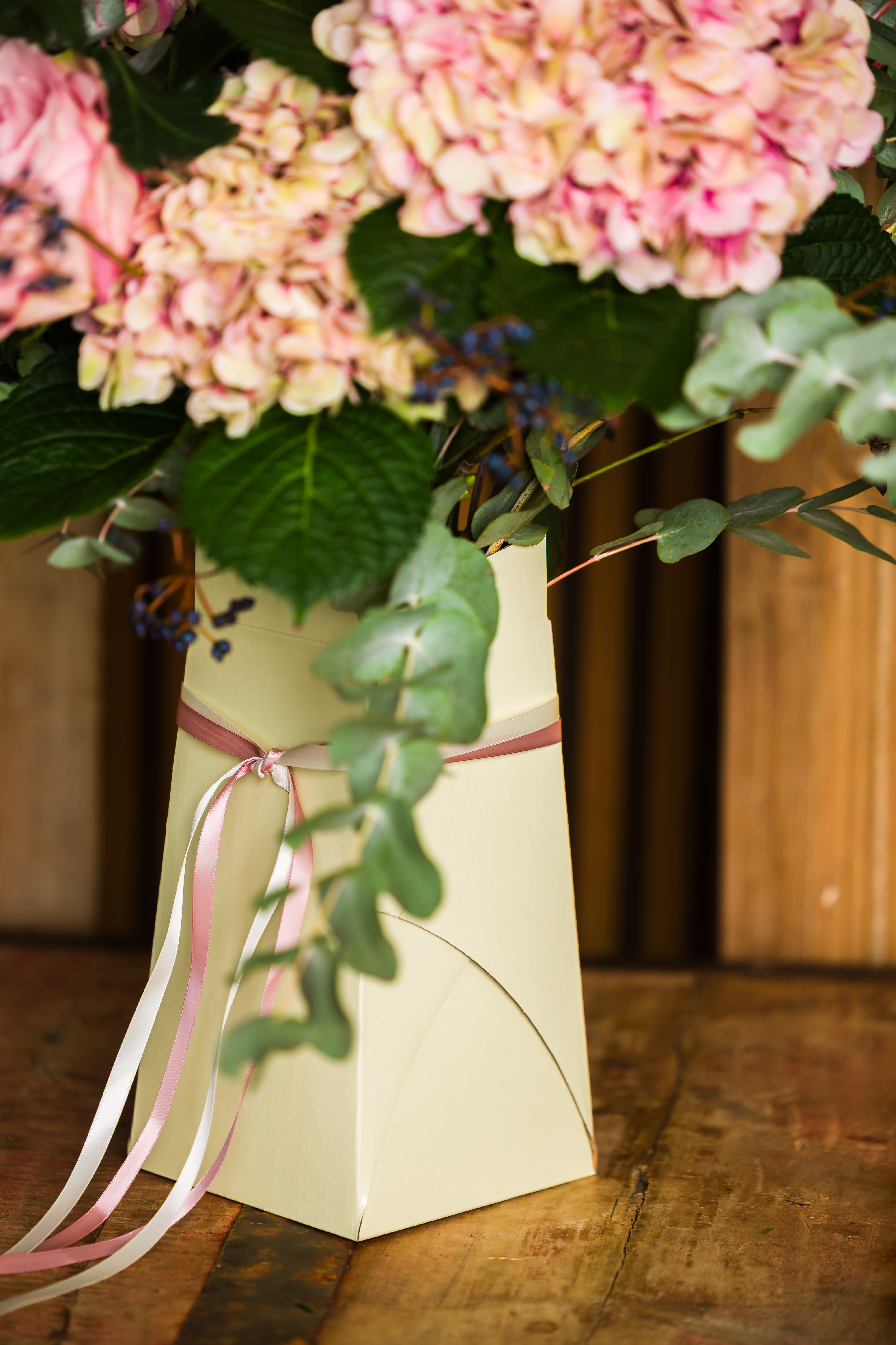 Tall Bouquet Box Ivory & Dusty Rose & Ivory 9mm Satin